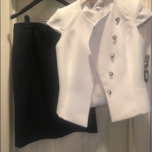 black and white 2-piece skirt suit!